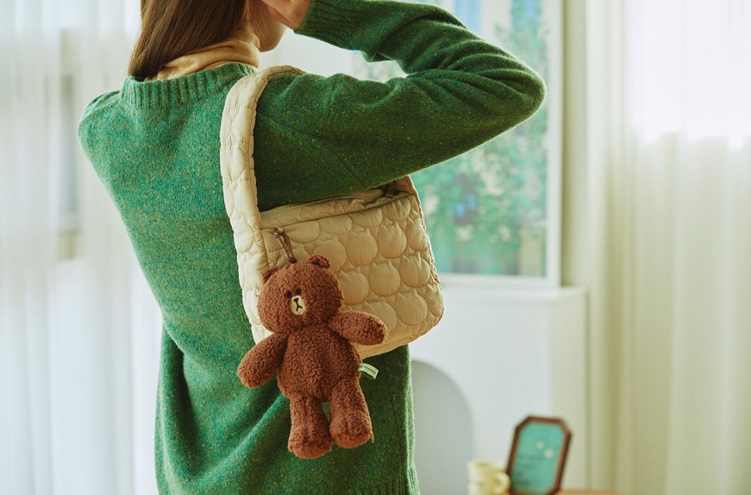 LINE FRIENDS HUG BROWN BAG CHARM POUCH