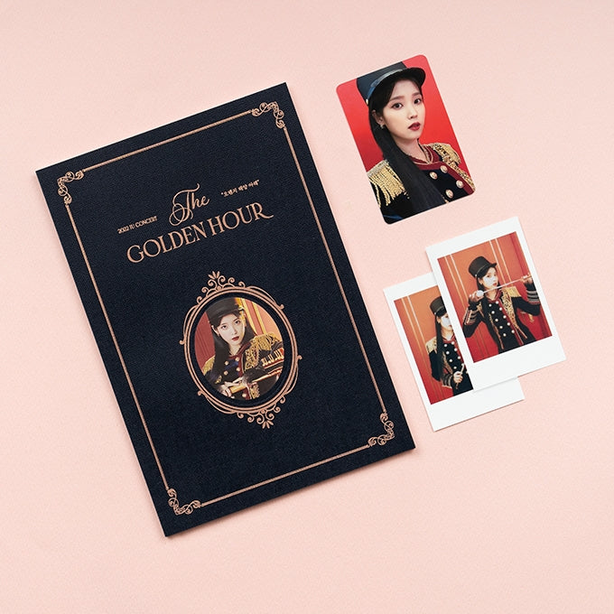 [2022 THE GOLDEN HOUR] IU OFFICIAL MINI PHOTO BOOK